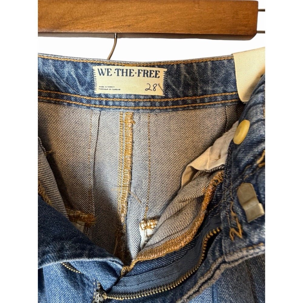 We The Free People Equinox Denim Trouser Wide Leg Pleated Jeans Blue Size 28 - Picture 7 of 9